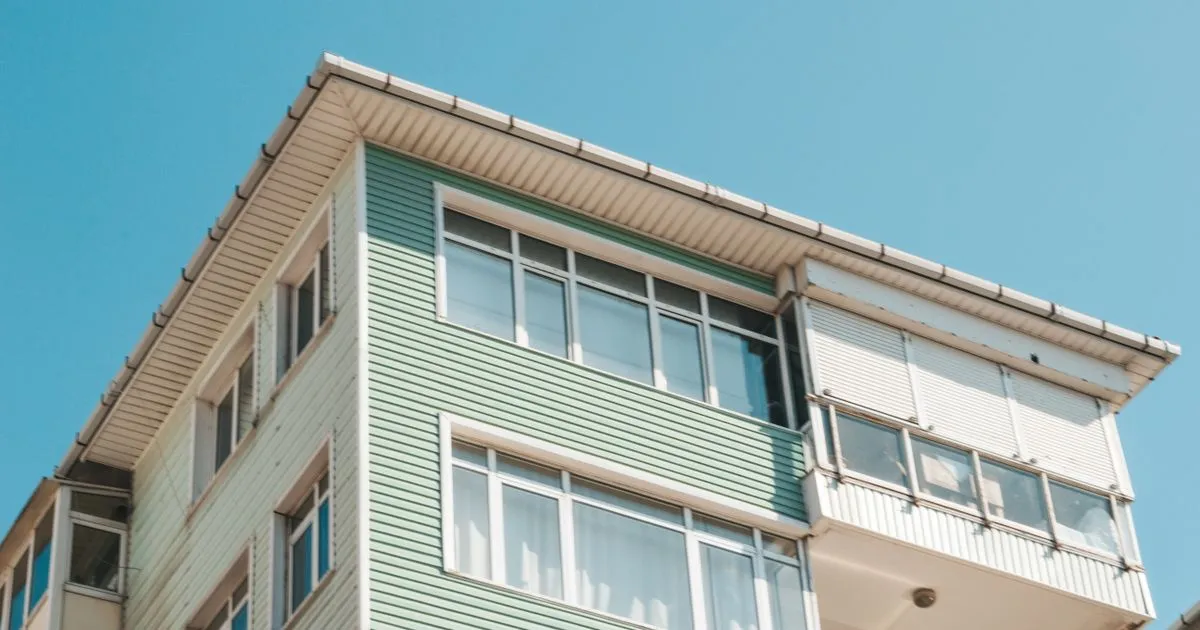 Oakridge vs. Kerrisdale: Which Vancouver Neighbourhood Is Right for You?